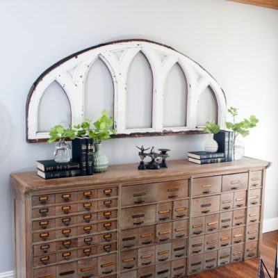 How to add the Farmhouse look to your traditional home in 5 simple steps!