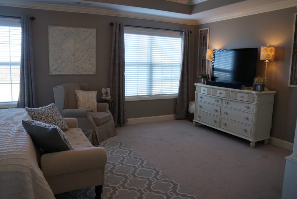 Transform spaces in your home for under $100 with the beauty of paint!