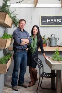 fixer upper chip and joanna