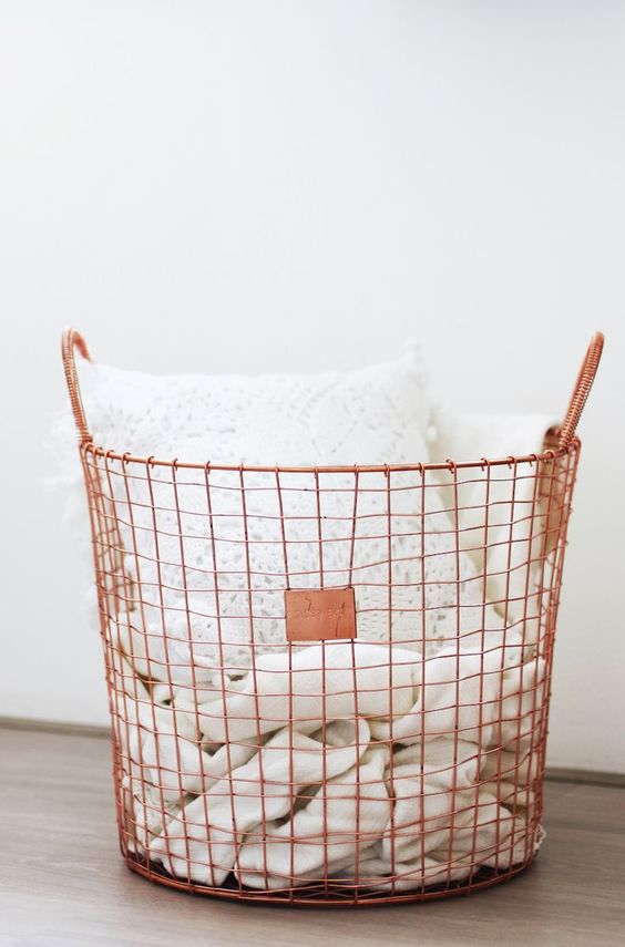 Rose gold blanket cheap basket