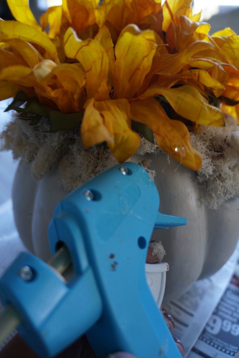 DIY Painted Pumpkin with Sunflowers...an easy, cheap and quick