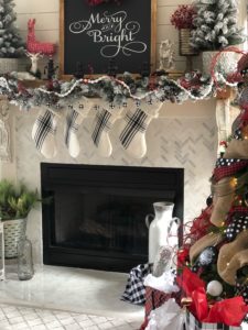 Christmas gift wrap trick, buffalo check inspired mantel, tree and presents