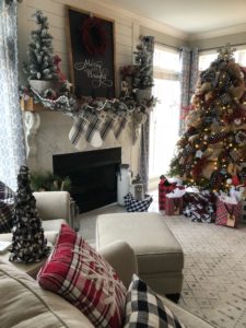 5 ways to start holiday planning now! Get ready for Fall and Christmas, right around the corner!