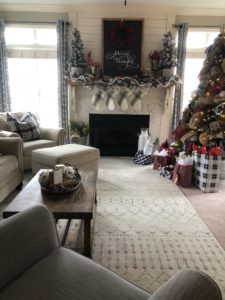 Christmas gift wrap trick, buffalo check inspired living room
