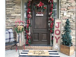 3 things every Christmas front porch should have with my new Kirkland's items!
