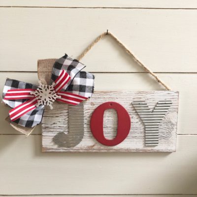 Easy DIY Joy Christmas sign anyone can do!