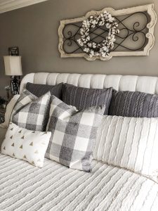 How to create a neutral master bedroom that's cozy and cute with decor, bedding and more
