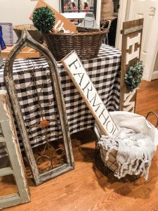 Girls night idea- decor swap party. the table was all ready for all the decor items people brought!