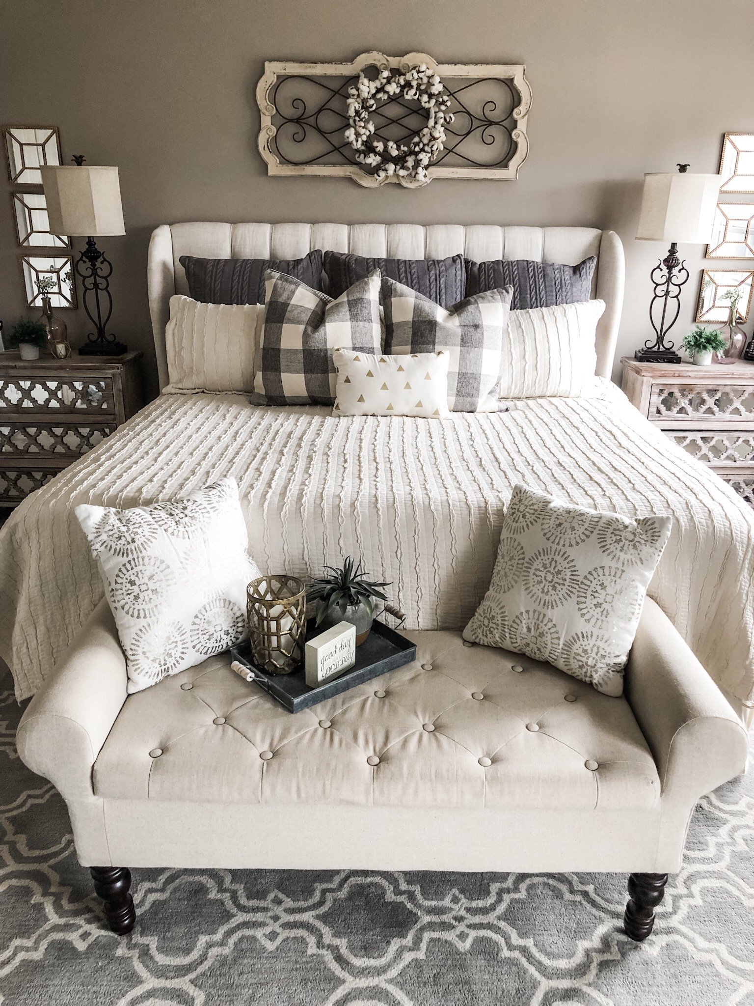 How to create a neutral master bedroom that's cozy and cute with