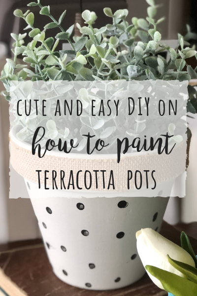 Painted Terracota pots for an easy and cute DIY project