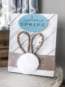 2 easy Easter signs that anyone can make, welcome spring bunny sign