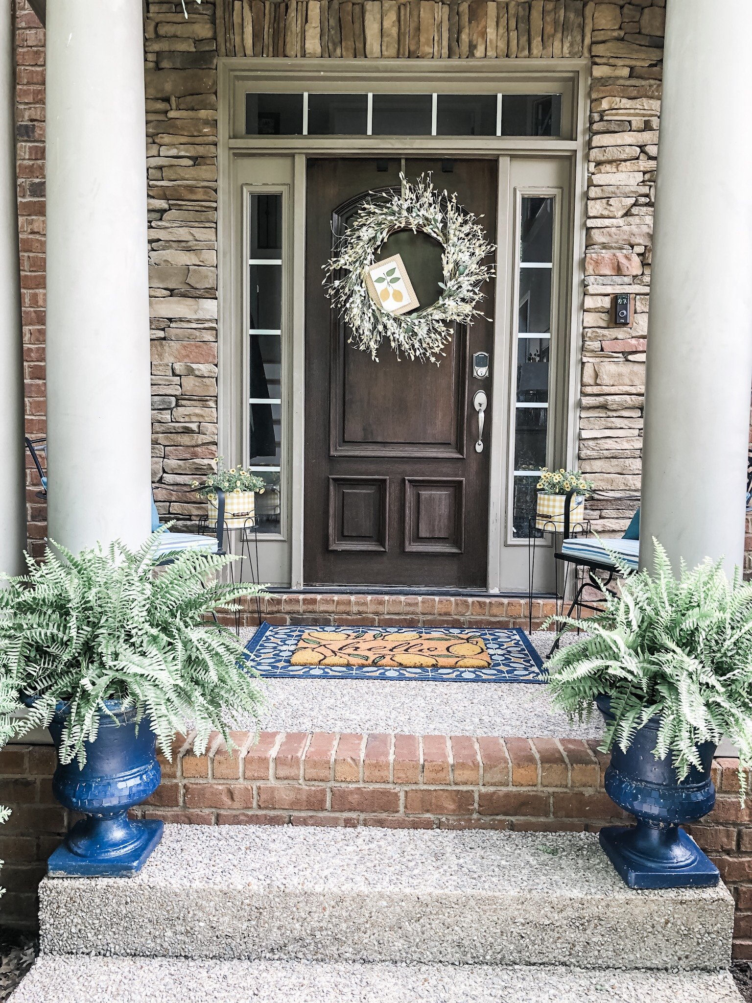 Small front porch ideas for Spring and Summer with 3 easy tips