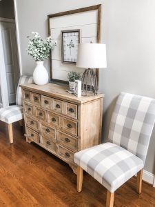The best cheap decorating trick there is- neutral entry way decor