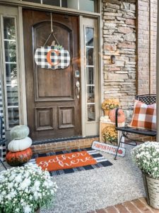 My buffalo check fall porch!