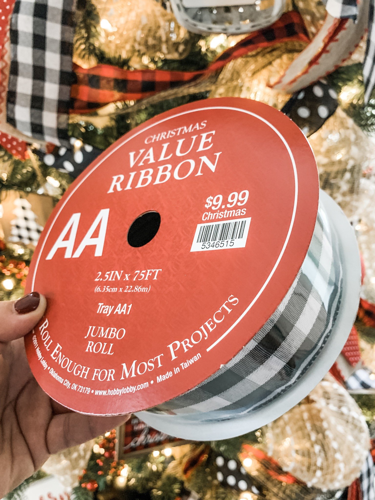 Christmas tree ribbon guide- quick reference on how much to buy!
