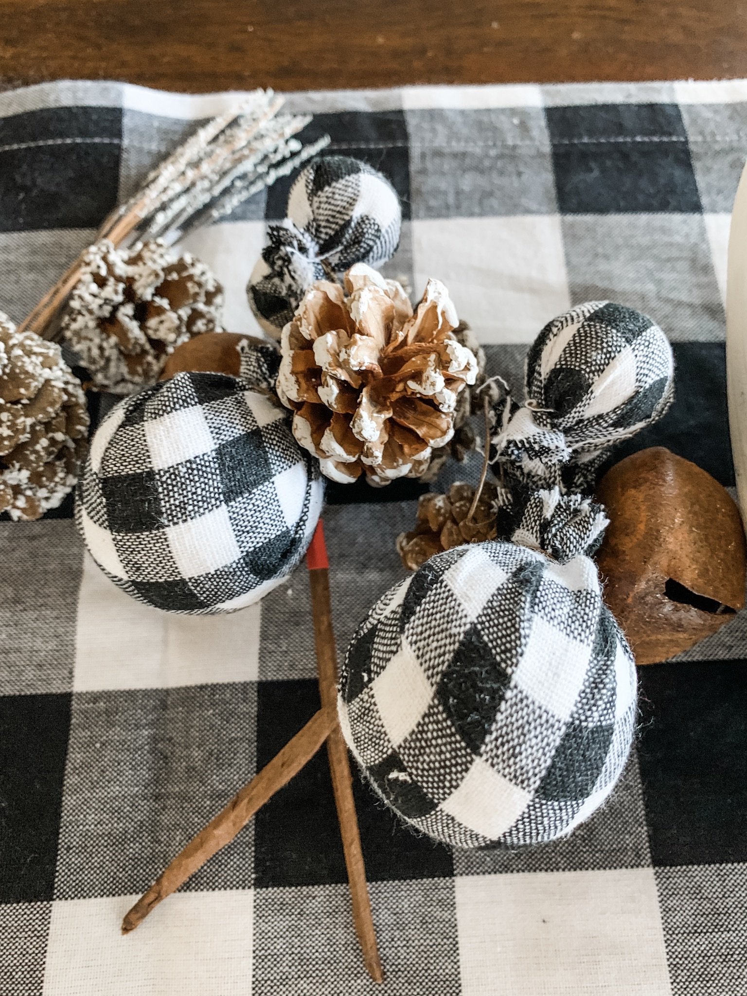 Christmas centerpiece idea using a dough bowl for a festive look! 