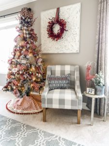 Cozy Christmas Bedroom Decor Ideas