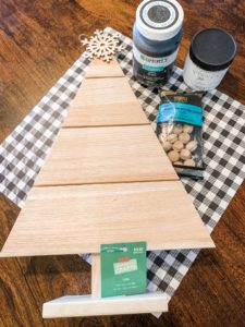 DIY Pallet Tree for Christmas!