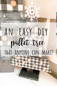 DIY pallet tree that anyone can make this christmas!