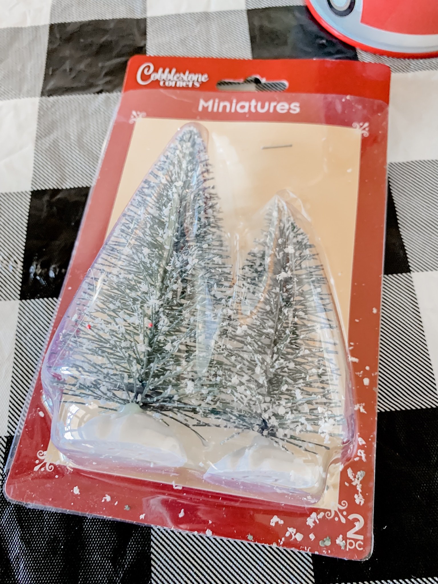 5 minute Christmas craft- DIY snow globe