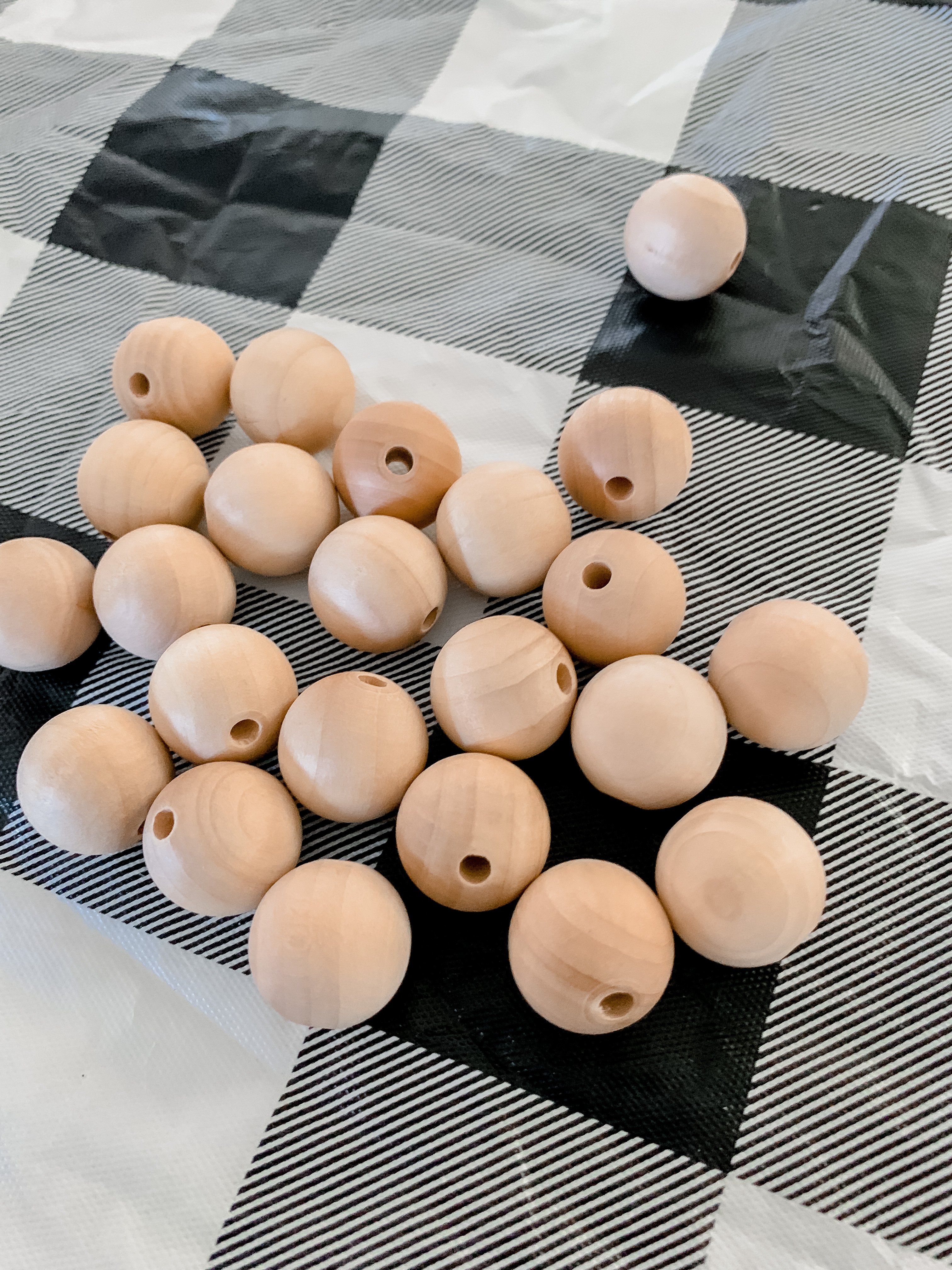 Wood beads hobby lobby deals