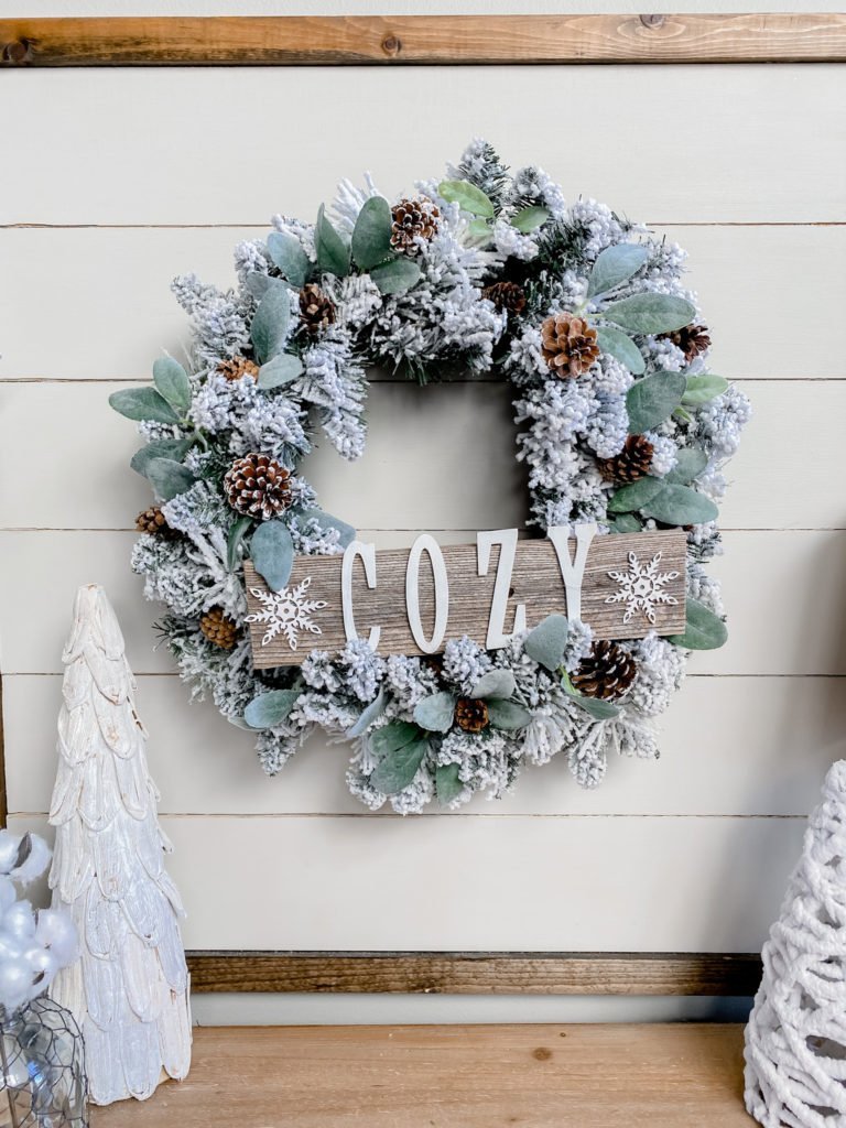 Cozy winter decorating in the entry way