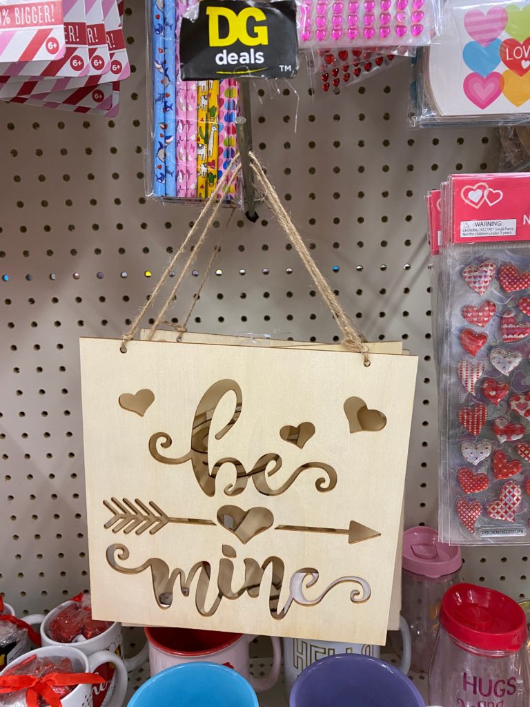 Valentine's decor from Dollar General- 10 must have items!