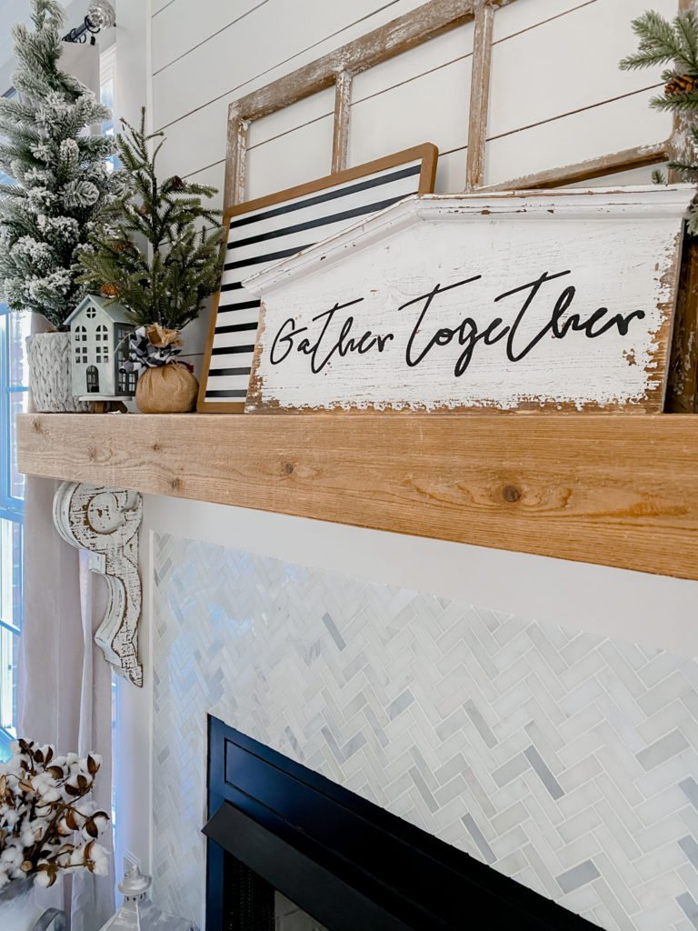 Winter mantel ideas for a cozy and neutral look!