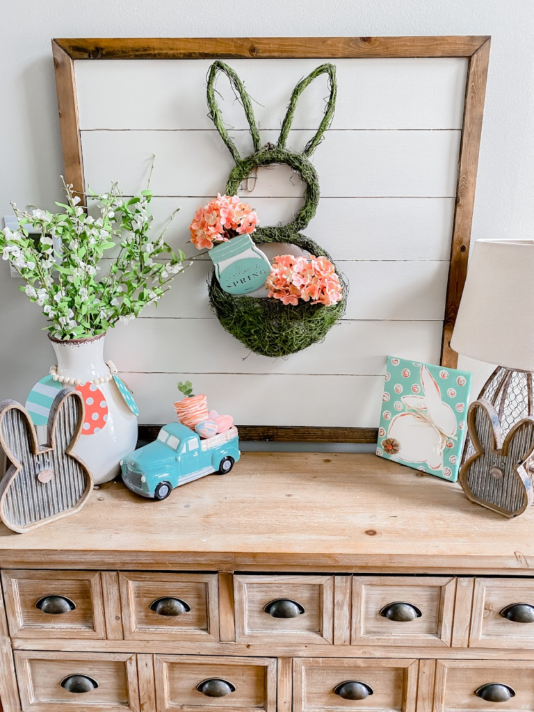 Spring entry way using coral and aqua!