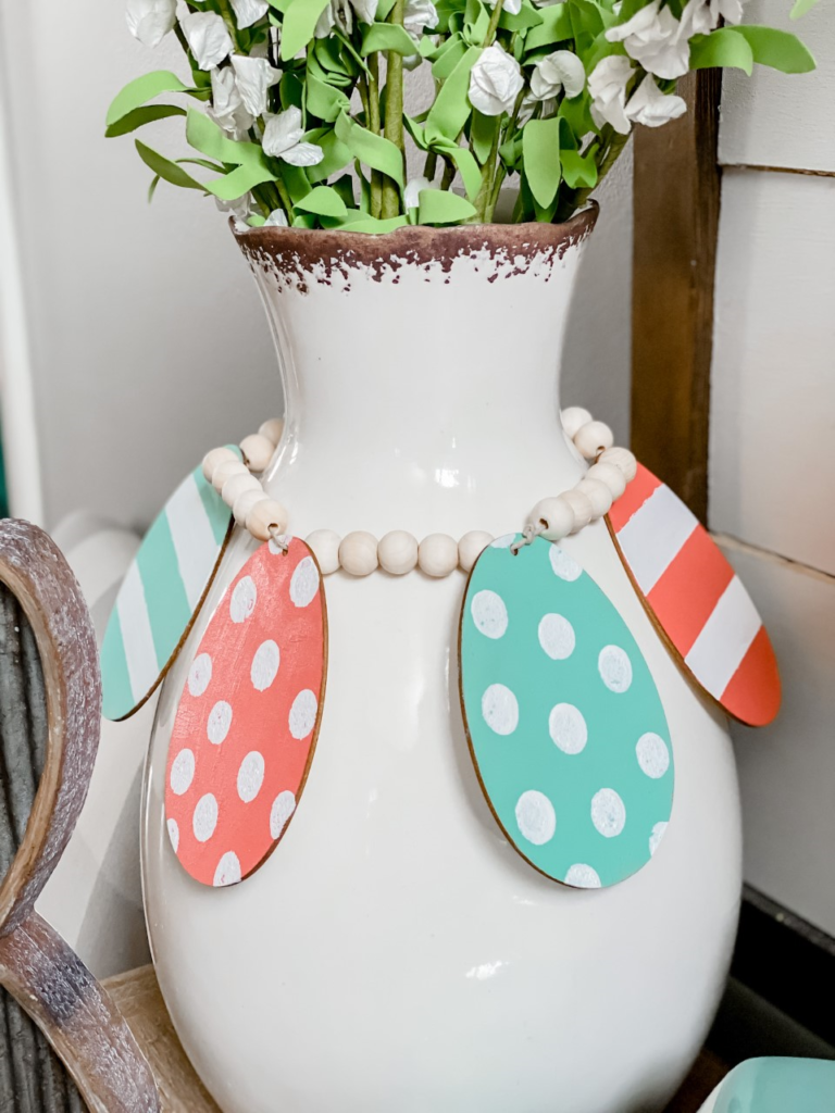 Spring entry way using coral and aqua!