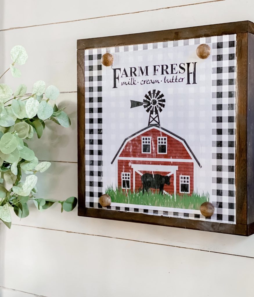 DIY Farmhouse Barn Sign