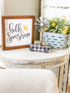 Summer decor at your door box