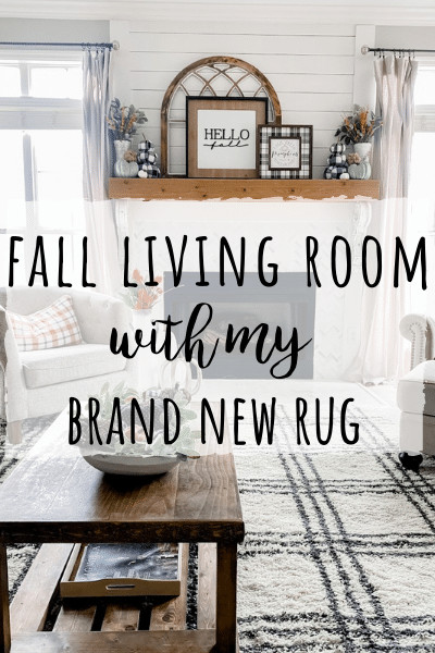 Fall living room with my new rug!!