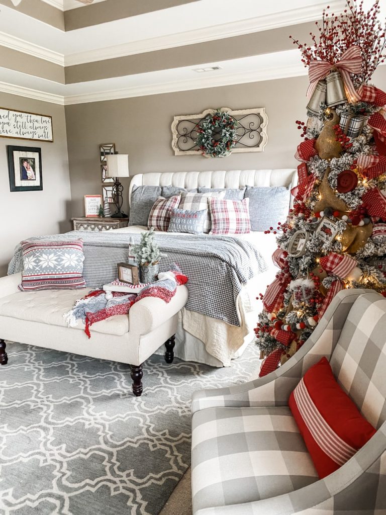 Festive Christmas bedroom decor ideas - Wilshire Collections