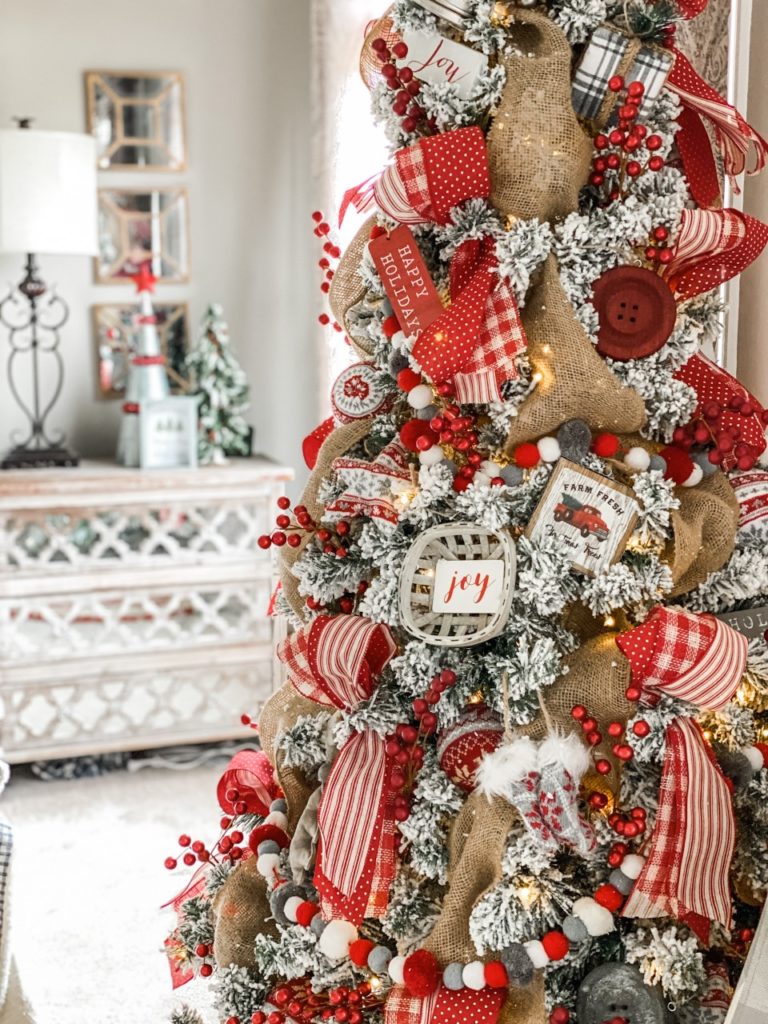 Festive Christmas bedroom decor