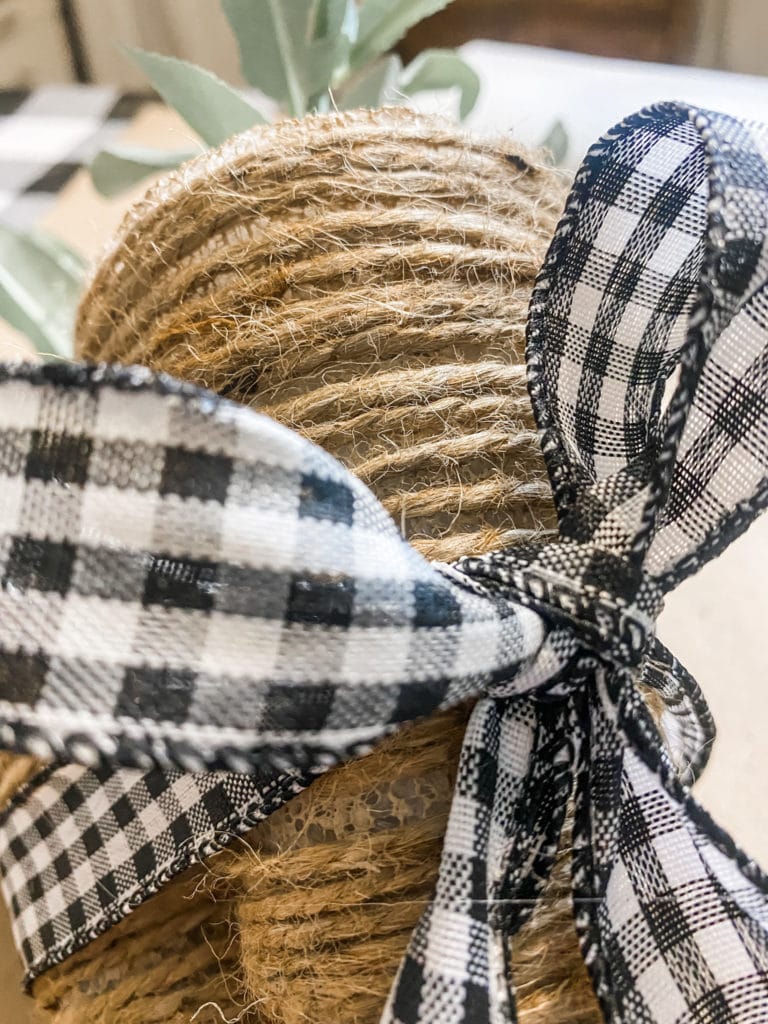 ribbon around jute carrots