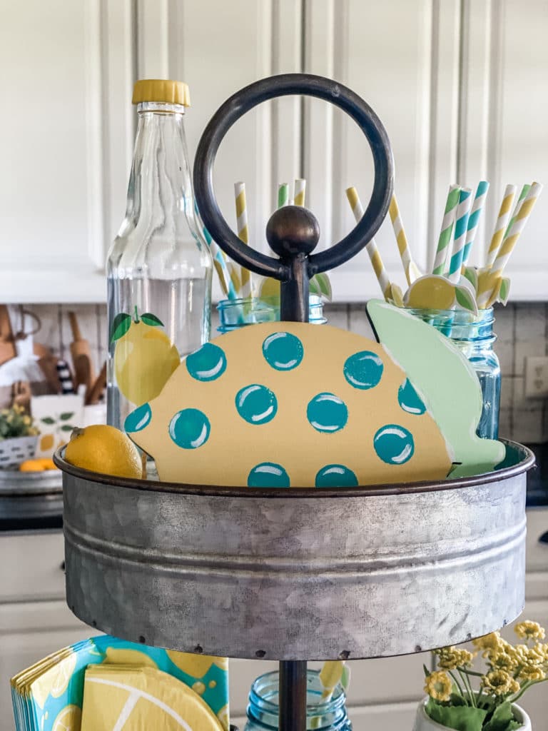 lemon tiered tray