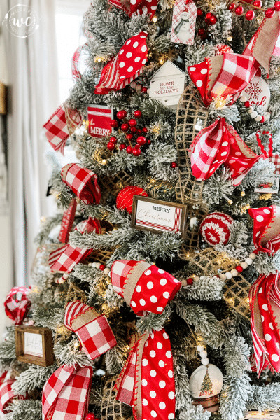 Christmas tree decorations using red and white!