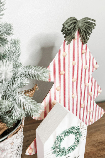 Easy Dollar Tree Christmas craft idea!