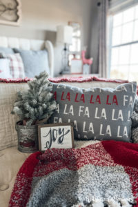 5 Christmas bedroom decor ideas