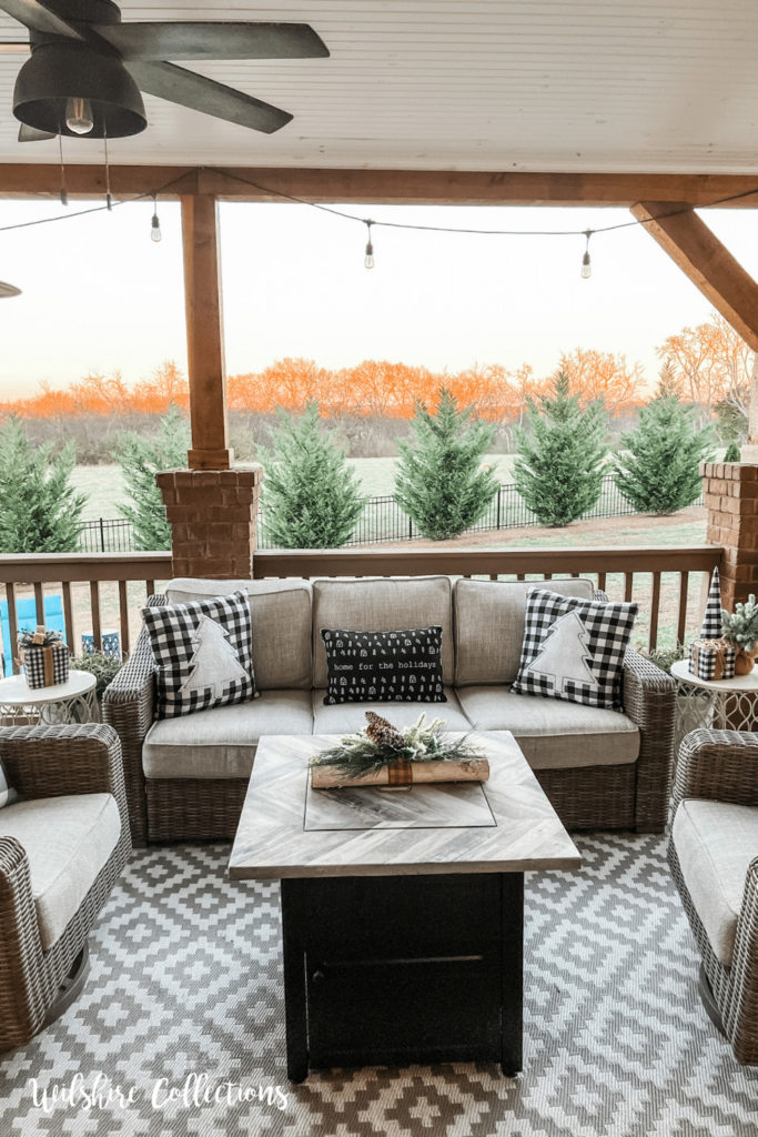 Cute Christmas porch ideas