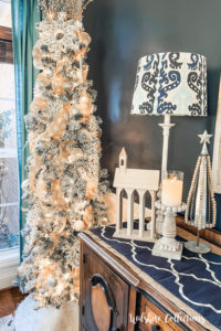 Winter White dining room Christmas decor