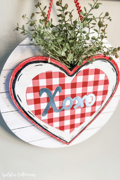 Cute Valentine’s craft idea for your home!