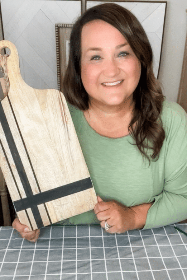 2 cute DIY cutting board decor projects for your kitchen! Wilshire