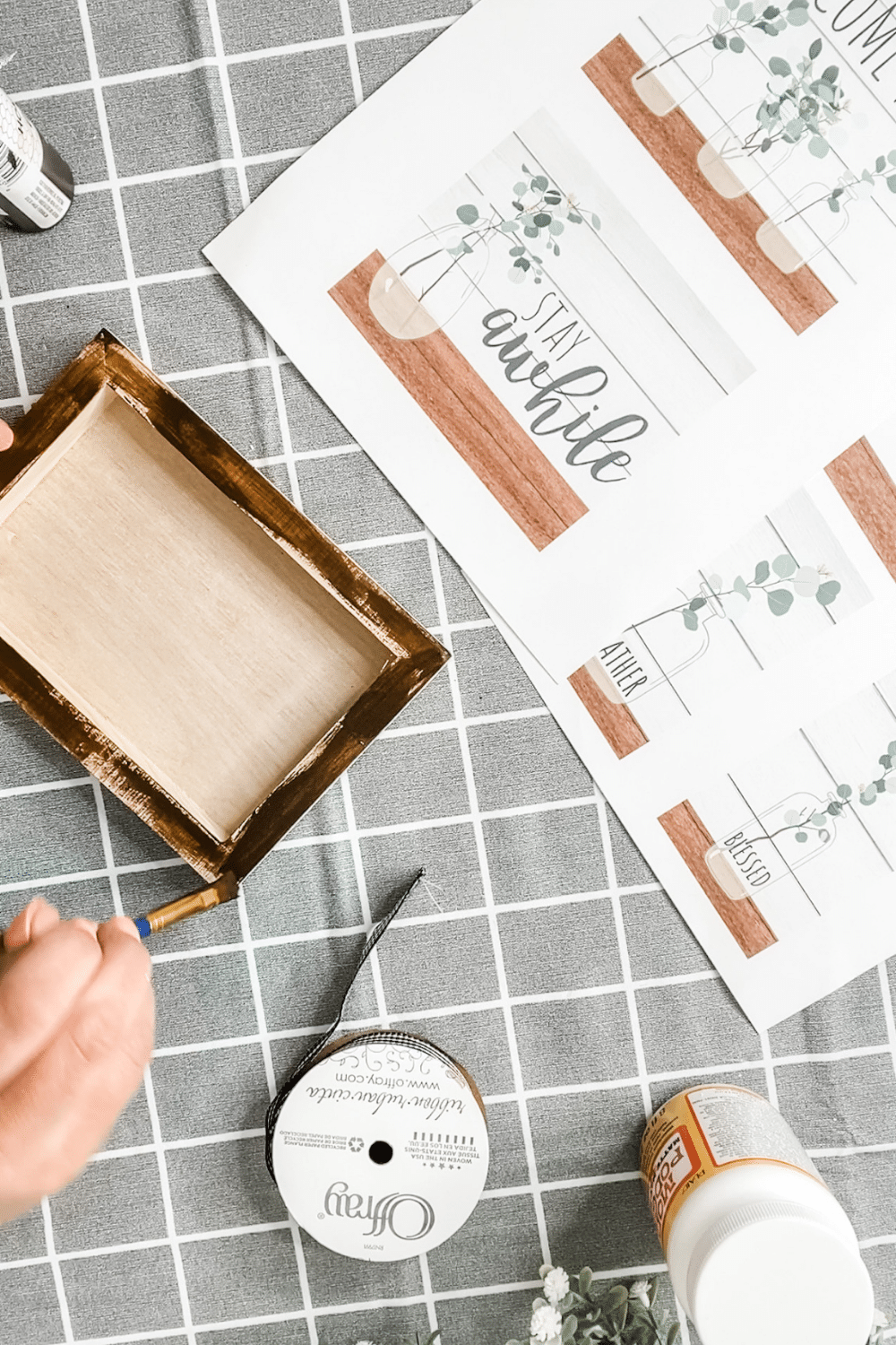 How to make DIY decor using printables 