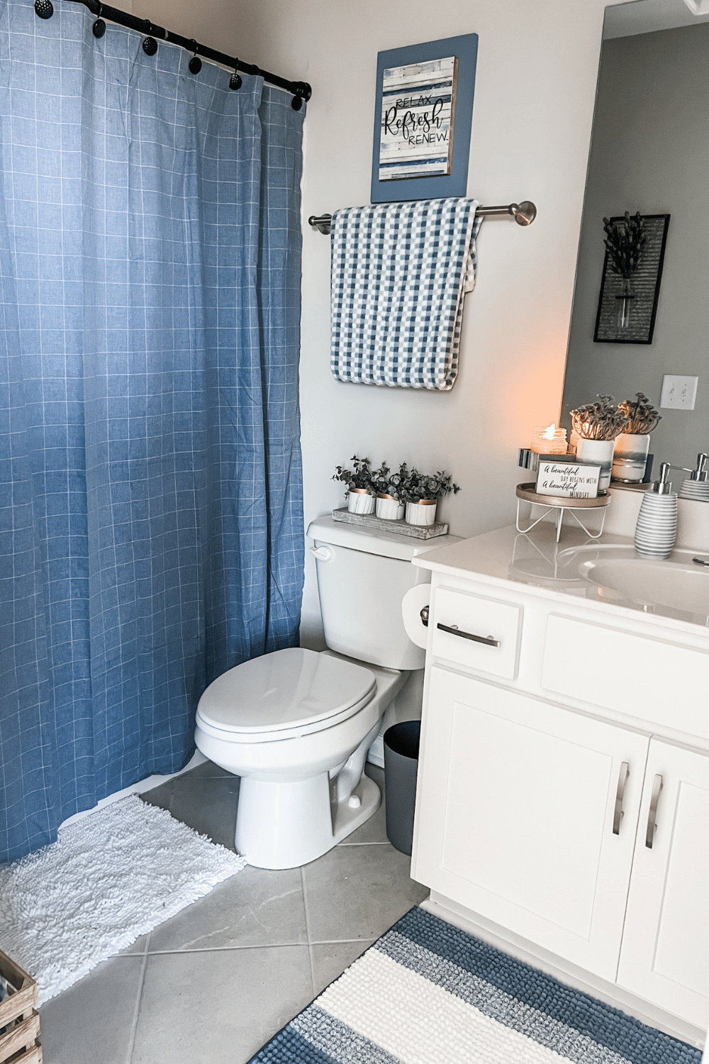 Simple bathroom decorating ideas on a budget 