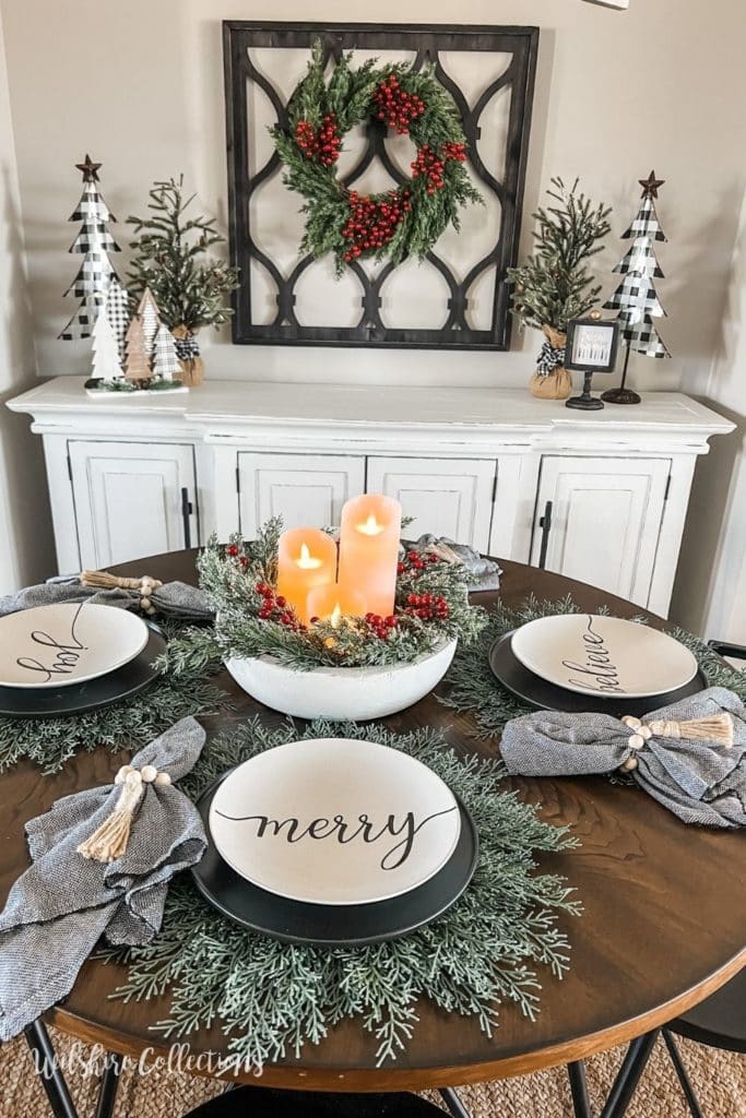 Black and white Christmas decor ideas