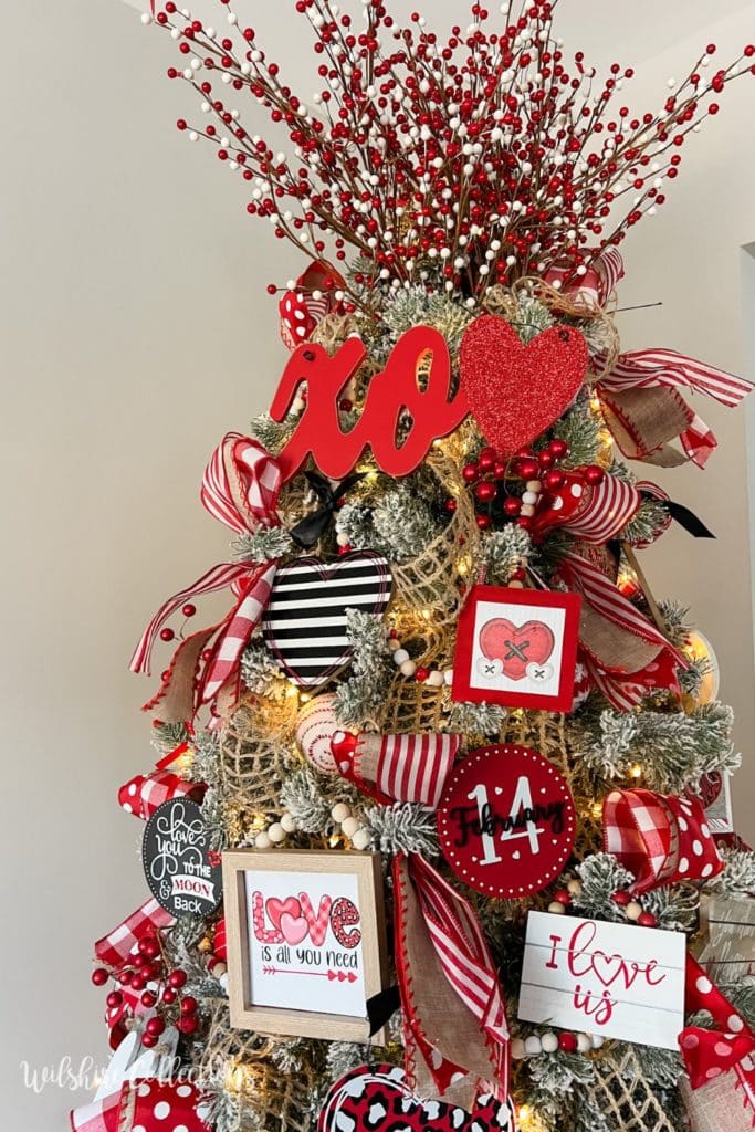 Valentine's themed tree ideas