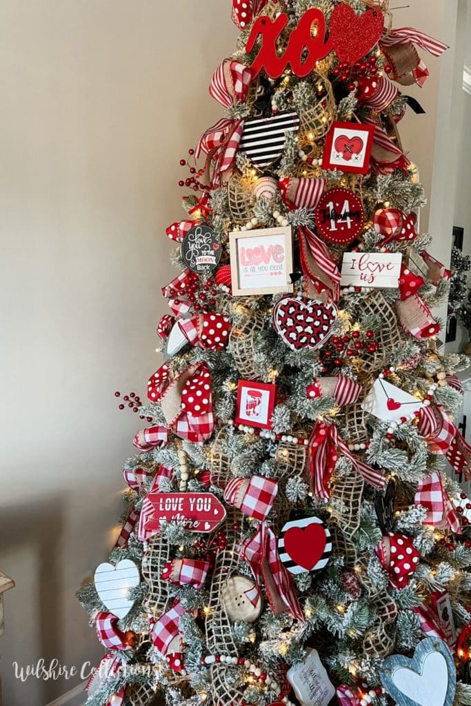 Valentine's themed tree ideas