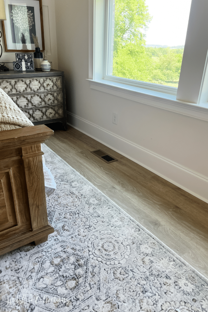 Neutral and navy bedding